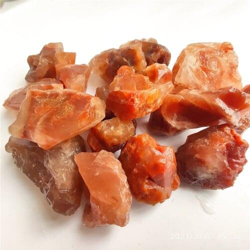Wholesale Natural Red Crystal Aquarium Fish Tank Decorative Rough Stone Crystal Quartz Minerals Specimen