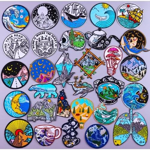 Mountain Wave Iron on Patches on Clothes Camping Clothing Thermoadhesive Patches for Clothing Stickers Embroidery Van Gogh Badge