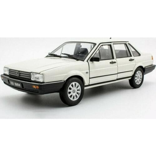 New Welly 1:18 For Volkswagen Santana White Diecasting car model boy gift Collection Classic Car for Play Display Metal,Plastic