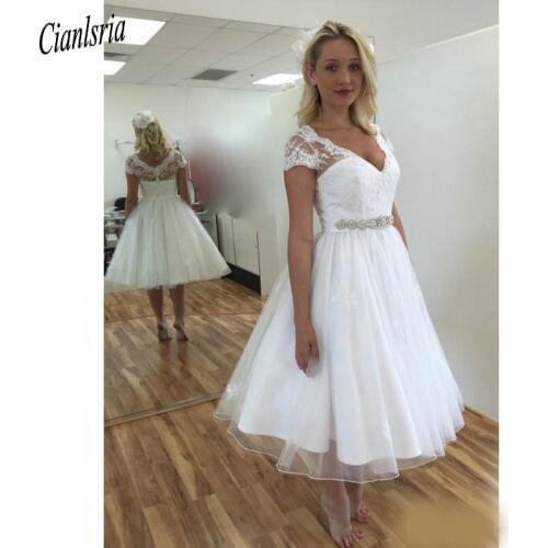 2020 New Knee Length Wedding Dresses V-Neck Cap Sleeve Appliques Lace With Crystal Sash Bridal Gowns Vestido De Novia