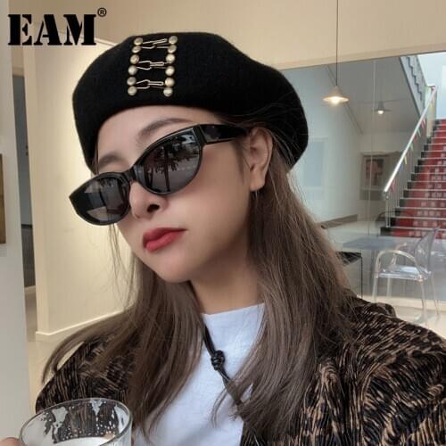 [EAM] 2021 New Autumn Winter Black Metal Buckle Round Dome Temperament Fishermen Hat Women Fashion Tide All-match 1DD0539