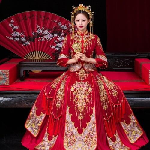 Oriental Bride Gown Classic Chinese Style Traditional Wedding Long Cheongsam Dress Refined Banquet Stylish Elegant Bride
