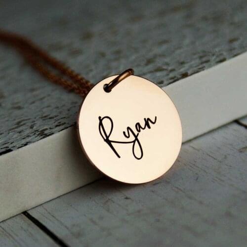 Munuxing Personalized Round Nameplate Necklace Jewelry Custom Name Logo Free Engraving Stainless Steel Boutique Pendant Necklace