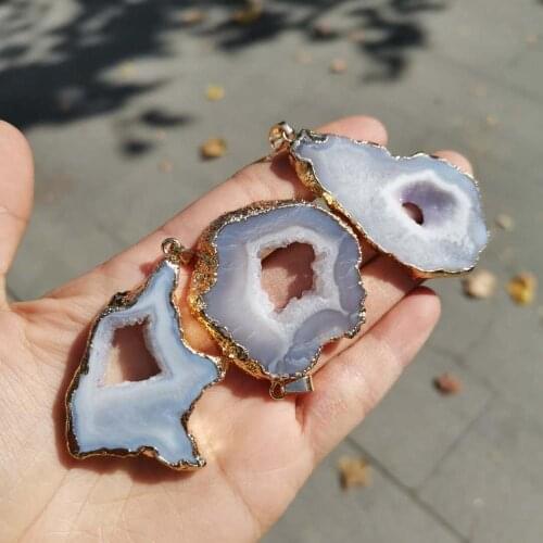 1pc Natural agate geode sliced Pendant Irregularly shaped Druzy agate Geode