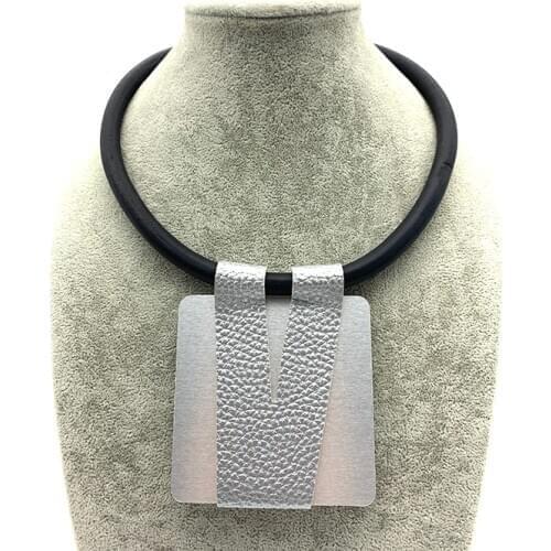 YD&YDBZ New Pendant Necklace For Women Leather Accessories Fashion Necklace Square Aluminum Sheet Handmade Rubber Choker Jewelry