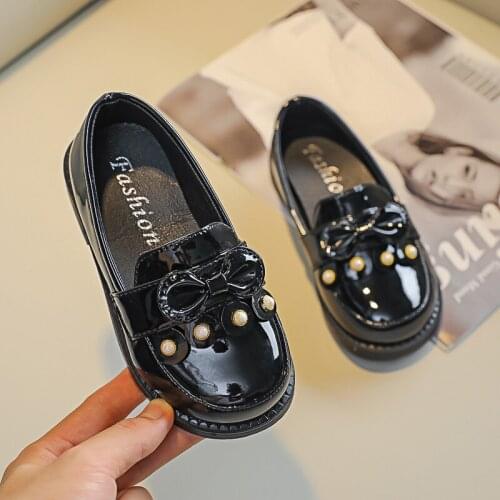 Kids Loafers Pearl Bowknot Patent Leather Slip-on Girls Flat Shoes White Black 21-30 Toddler Fashion Autumn Children Shoes