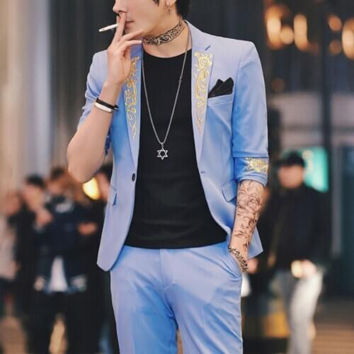 Summer New Fashion youth Korean version slim Mens suit Three Quarter suit 2 PCS Embroidery Print multicolor Casual mens suit