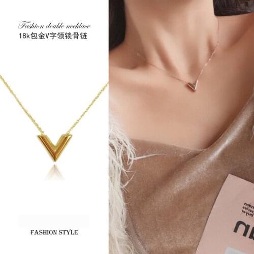 18K gold V-shaped Necklace For Women Necklace Bijoux For Women Collars Fashion Jewelry Collarbone Pendant Necklace