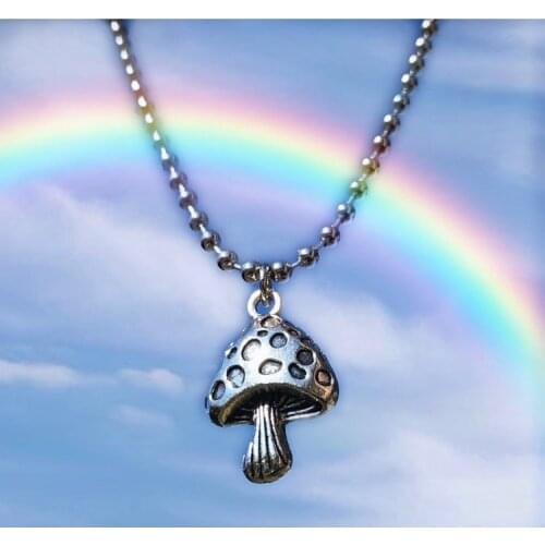 Fashion Punk Mushrooms Necklace Charms vintage Hip Hop Jewelry For Women Harajuku Gothic Choker Chains Accessories