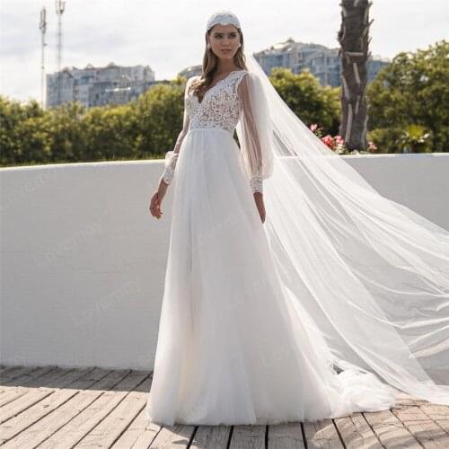 Beach Long Sleeves Wedding Dress 2021 V-neck A-Line Lace Appliques Open Back Boho Bridal Gowns Vestidos de Novia