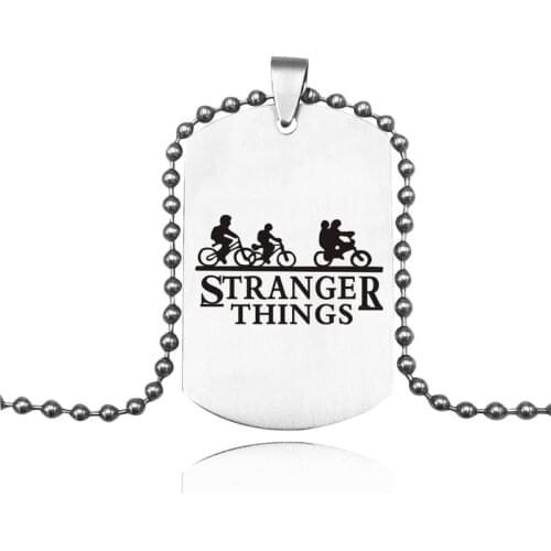 Anime Keychain Stranger Things Keyrings Cartoon Trinket Men Boys Keyholder Backpack Car Key Chains Jewelry Movie Fans Gift
