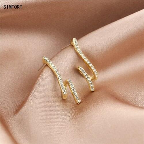 Womens 925 Silver Pin Earring Lightning Diamonds All-match Small Fresh Fashion Simple Personality Alloy Decoration Jewelry Gift