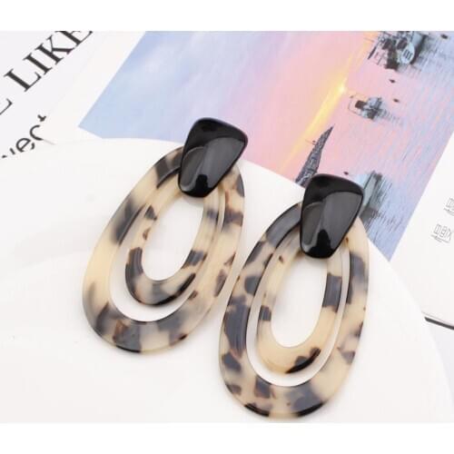 Fashionable geometric oval hollow all-match earrings temperament leopard earrings trend simple and exquisite charm