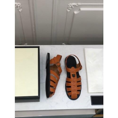 Korean Style High top Cow leather Rome Gladiators Summer Beach Sandals Size Plus buckle strap exercise Leisure Men Sandals