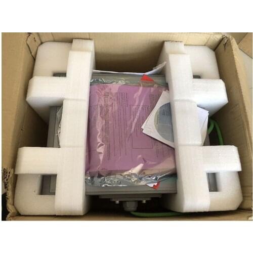 New In Box 6AV7422-2FD03-0AS0 Siemens System Screen