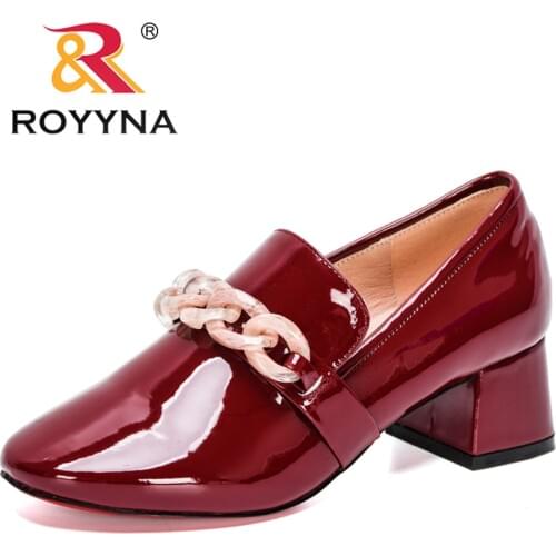 ROYYNA 2021 New Designers Metal Chain Patent Leather Women Slip On Solid Color Thick Heels Pumps Shoes Daily Zapatillas Mujer