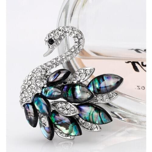 Top Grade Natural Shell Swan Brooches Elegant Personality Rhinestone Brooch for Women Animal Pins Jewely Accessories