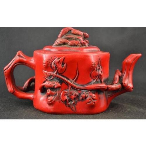 Elaborate China Collectibles Old Decorated Handwork Artificial Red Coral Resin Lucky Teapot
