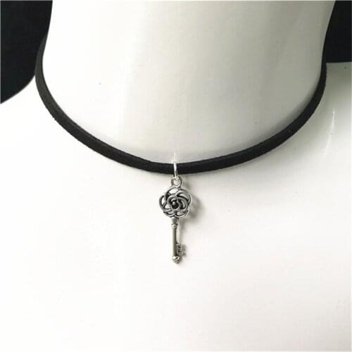 Wholesale New Styles Bijoux Black Velvet Necklace Vintage Geometry Tattoo Clavicle Choker Necklace For Women Steampunk Jewelry