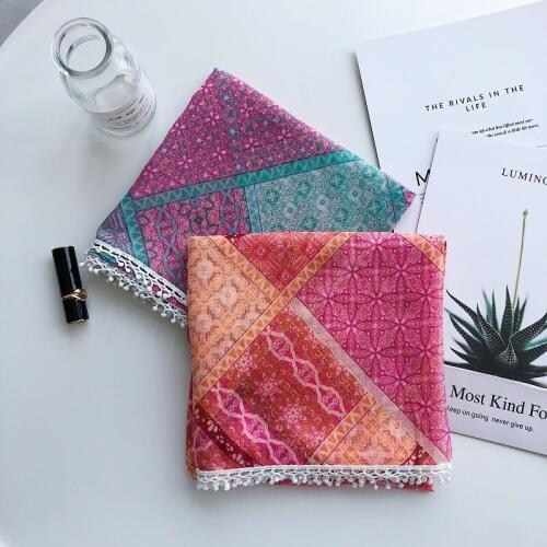 2019 Fashion Beautiful Vintage Flower Pompon Trim Scarves Shawl Trendy Floral Wrap Scarf Hijab Muffler 2 Color Free Shipping