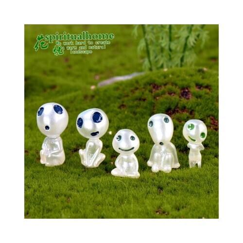 Anime Miyazaki Hayao Action Resin Luminous Toys Mononoke Hime Luminous Tree Spirit Model Luminous Toys Night Lights Glow Alien