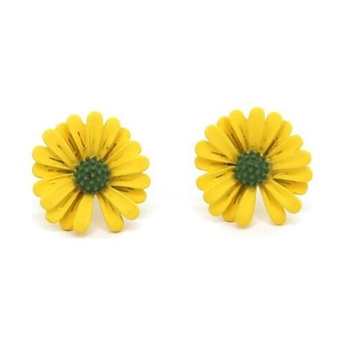 2020 Womens Earrings Simple Daisy Flower Stud Earrings For Women Girls Cute Earrings Jewelry Accessories Gift