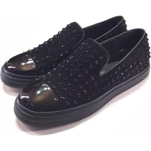 Luxury Brand Chentel Noble Spiked Suede Leather Loafers Men Casual Shoes Party Dress Shoes Men Flats Red Color Sneakers Studded