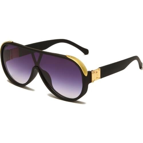 MERCELYN Luxury Ladies Sunglasses Trendy Fashion Women Sun Glasses Pilot Design Frame Stylish Vintage Designer Shades