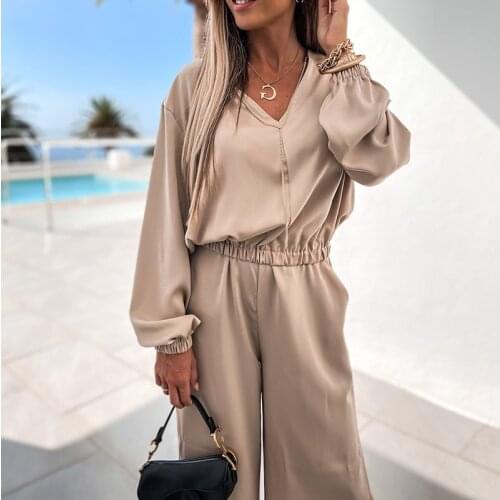 V-neck Long Sleeve Women Elastic Tops Pant Sets Side Slit Wide Leg Long Pant 2021 Summer Fashion Soft Womens Holiday Beach Suit