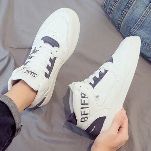 Mens Sneakers Casual High Top Men Shoes Designer Autumn Winter Sports Trainers Basketball White Sneakers Male Vulcanized Shoes