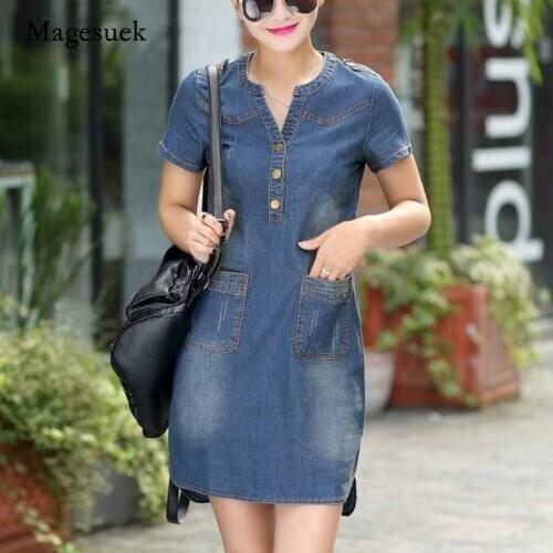 2020 New Arrival Summer Short Sleeves Loose A-Line Dresses Plus Sizes V-neck Solid Denim Dresses Women Pockets Dresses 176A 25