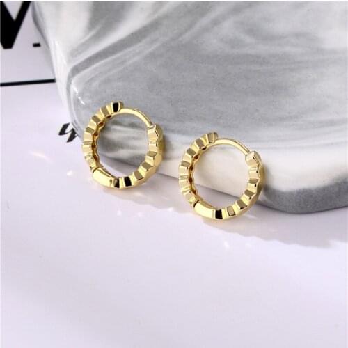 Jewelry Cool Metal Gold Geometric Small 2021 Classic at a Loss Earring for Women Girls European Bridal Wedding