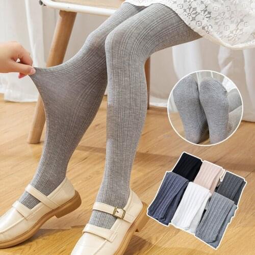 Girls' pantyhose spring and autumn thin section wide-striped soles non-slip hip-lift leggings childrens outer wear baby socks