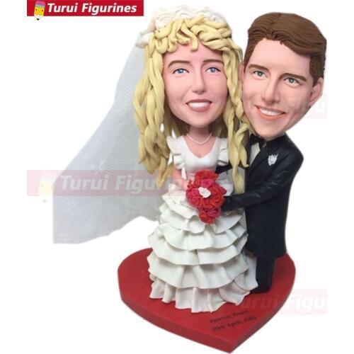 Anniversay Fully Customer Design Bobble Head Clay Figurines Based on Customers' Photos Using As Wedding or Birthday Cake Topper