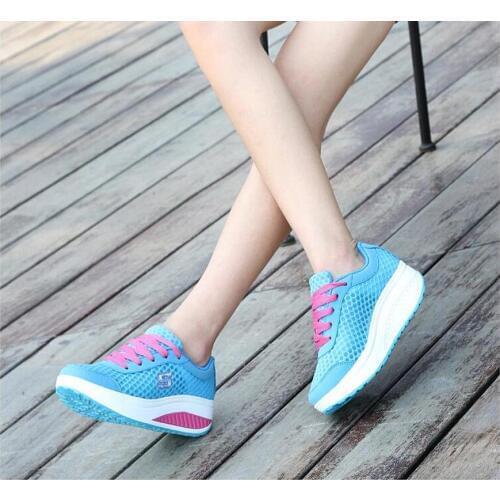 2020 New Height Increasing Shoes Womens Causal Sport Walking For Women Swing Wedges Breathable Sneakers Air Mesh Platform