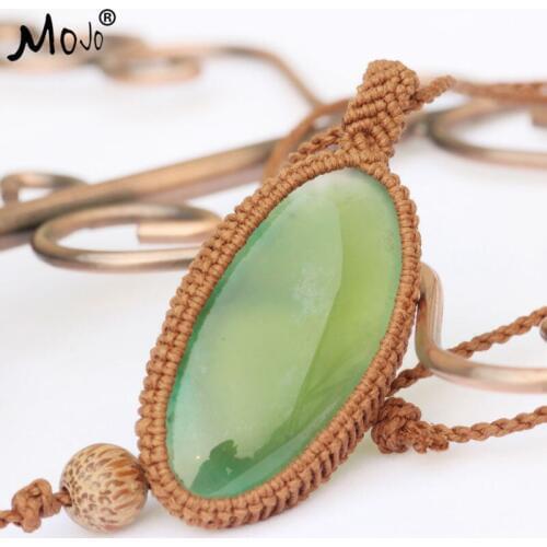 Green Carnelian Pendant Handmade Fashion Ethnic Boho Tibetan Jewelry Pendant Necklace Chokers Necklaces for Women MJ-STN011