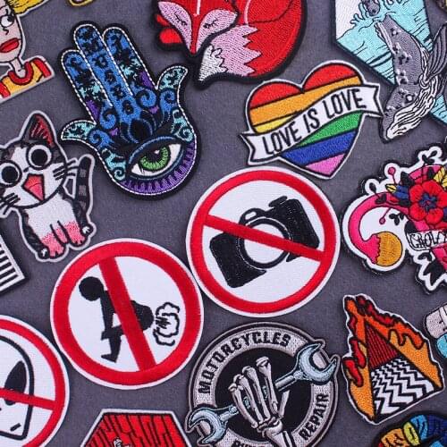 Cartoon Frog Patches On Clothes Hippie Stickers Iron On Embroidered Patches For Clothes Applique Badge Animal Stripes Patch