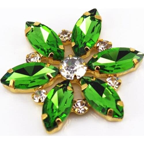 3.5x3.5cm Green stone Shinny Rhinestone Applique Sew On Flower Decorative For Clothes party dress Flower Claw Shape DIY Garment