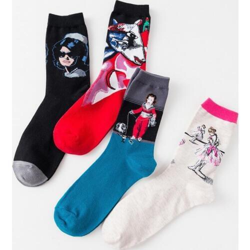 2018 autumn and winter retro literary abstract bull head guitar playing holding children series mens cotton tube socks