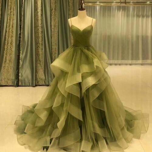 Ike Chimbandi Women's Dresses With A Train