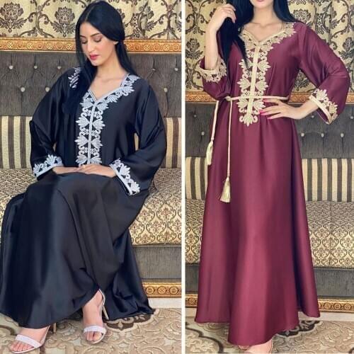 Middle East Dubai Abayas Kaftan Embroidery Long Dress Ethnic Style Muslim Women Vintage Party Evening Maxi Robe Ramadan Islamic