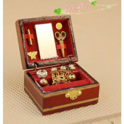 Vintage Sewing Needlework Needle kit box 1:12 Dollhouse Miniature height 2.2CM