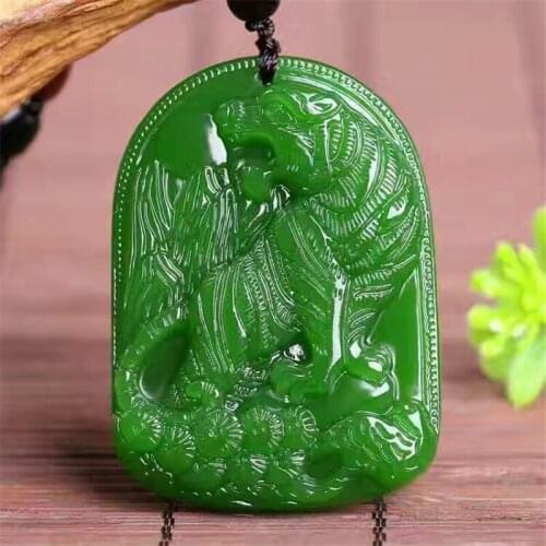 Natural Jade Green Hand-carved Zodiac Tiger Pendant Fashion Boutique Jewelry Men and Women Necklace Gift Accessories