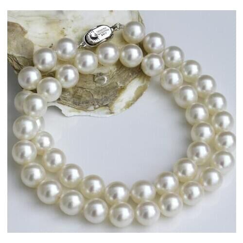 AAAA 8-9mm high Quality Japan Akoya natural seawater pearl necklace