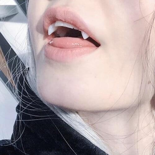 Halloween Vampire False Teeth Vampire Teeth Fangs Teeth for Halloween Party Horror Cosplay Dentures Prop Decoration