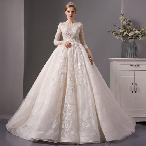 7002 luxury princess long sleeve wedding dress with train 2020 plus size vestido de noiva plus size simples barato lace backless