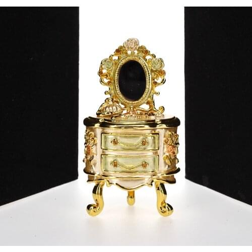 Luxury Lady Cosmetic Dressing Table Design Metal Enamelled Color Decoration Box Home Room Desk Ornament Girlfriend Birthday Gift