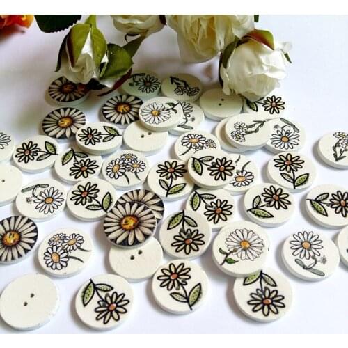 50pcs 20mm Mixed Wood Buttons 2 Holes White Flower Round Pattern Decorative buttons Sewing Scrapbooking For DIY