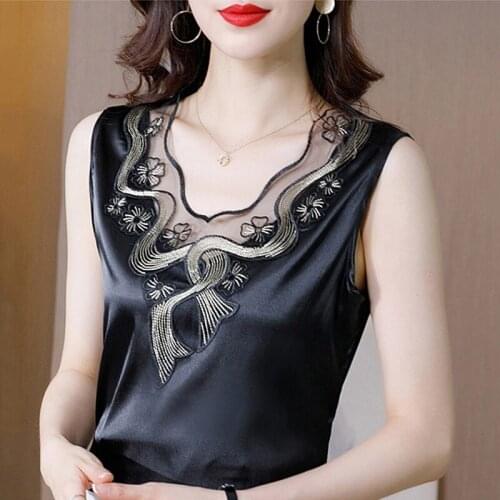 2021 Summer Tank Tops Women Camis Satin Top Women Sexy Embroidery Lace Neck Sleeveless Solid Vest Loose Plus Size Vest