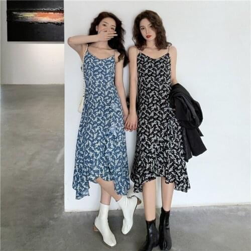 Woman Dress Retro Floral Sling Dress Summer New Style Skirt Temperament Korean Version of The Waist Was Thin Mid-length Skirt